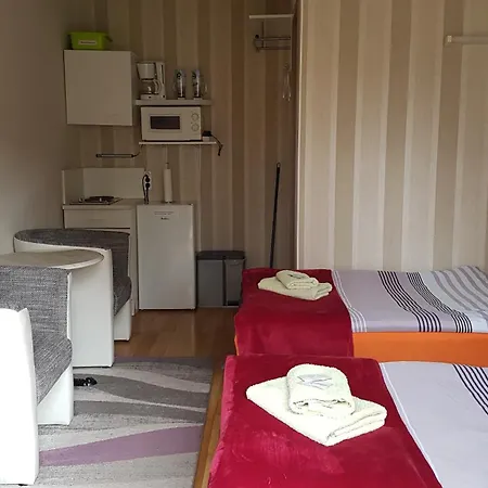 Rahnsdorf Am Mueggelsee Guest house 3*
